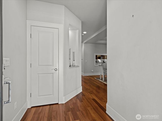 1727 Nile Avenue NE, Renton, WA 98059