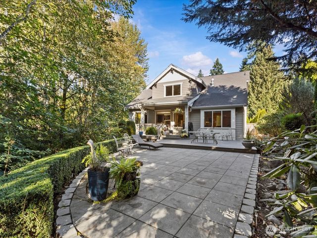 1727 Nile Avenue NE, Renton, WA 98059