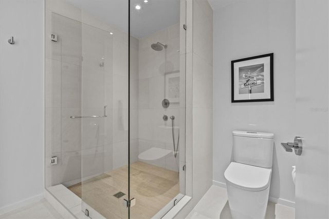 1020 SUNSET POINT ROAD 510, Clearwater, FL 33755