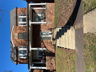 6663 Devonshire Avenue 1W, St Louis, MO 63109