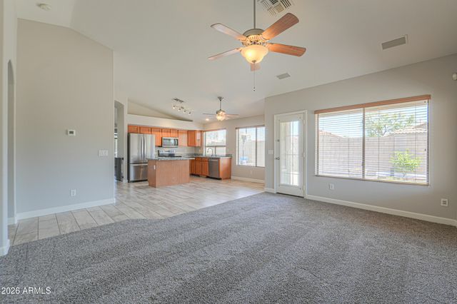 43689 W CAHILL Drive, Maricopa, AZ 85138