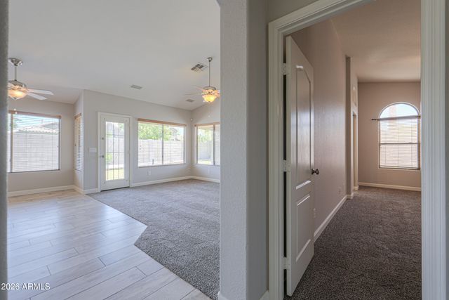43689 W CAHILL Drive, Maricopa, AZ 85138