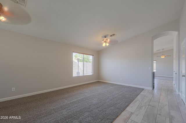 43689 W CAHILL Drive, Maricopa, AZ 85138