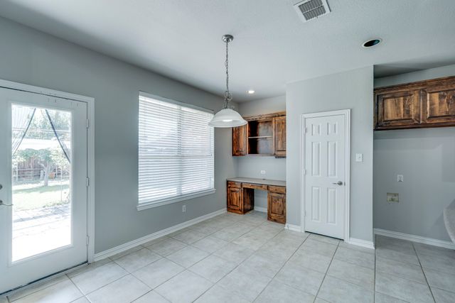 3003 Oak Briar Lane, Grand Prairie, TX 75052