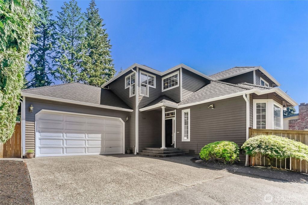 724 N 190th Street, Shoreline, WA 98133