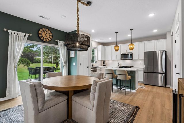 12740 Kinghorn Lane, Rogers, MN 55374