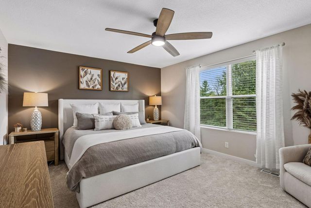 12740 Kinghorn Lane, Rogers, MN 55374