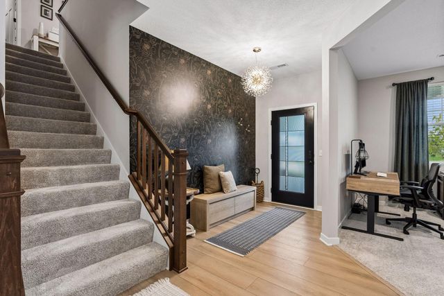 12740 Kinghorn Lane, Rogers, MN 55374