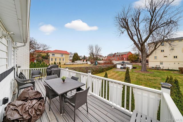 3377 Agar Place, Bronx, NY 10465