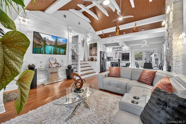 3377 Agar Place, Bronx, NY 10465