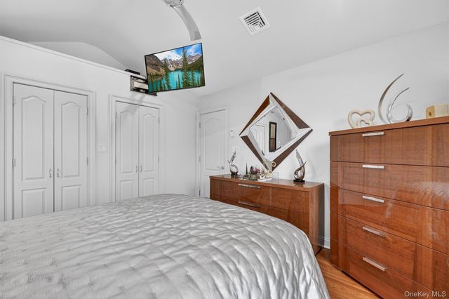 3377 Agar Place, Bronx, NY 10465