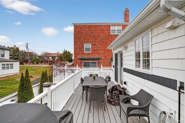 3377 Agar Place, Bronx, NY 10465