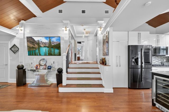 3377 Agar Place, Bronx, NY 10465