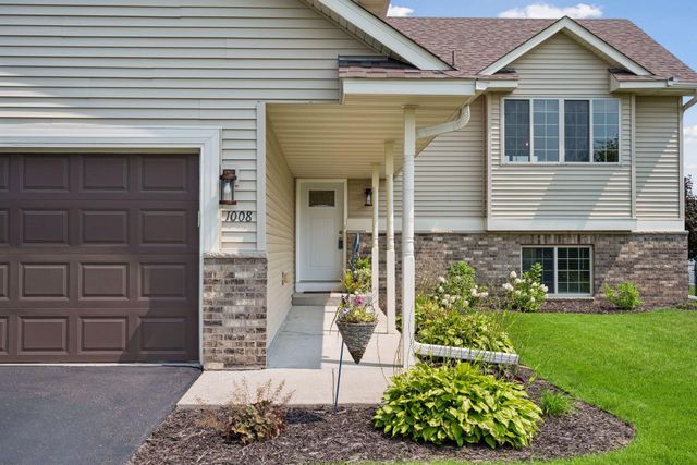 1008 Mallard Street NE, Hanover, MN 55341