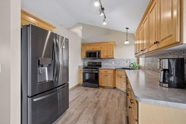 1008 Mallard Street NE, Hanover, MN 55341