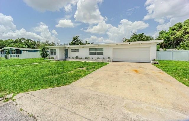 8706 RUTH PLACE, Tampa, FL 33604