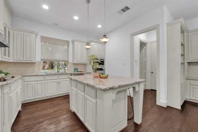 902 Greystone Drive, Allen, TX 75013
