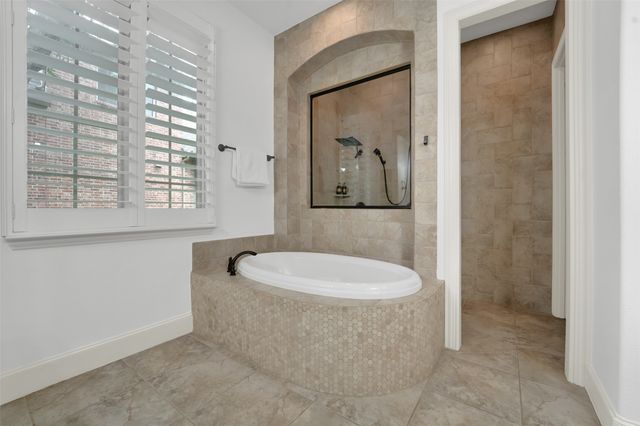 902 Greystone Drive, Allen, TX 75013