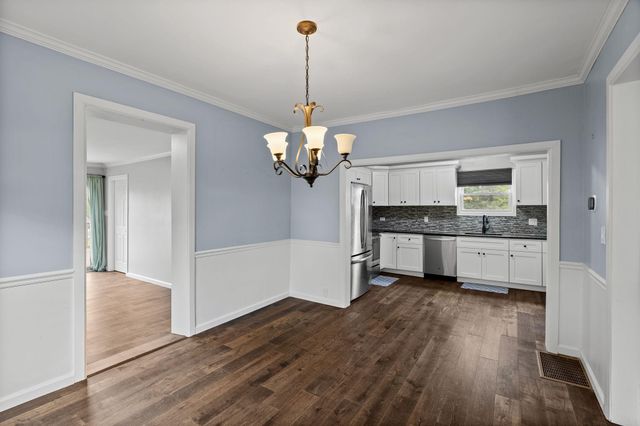 55 E MOUNT KIRK AVE, Eagleville, PA 19403