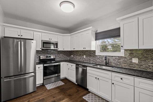 55 E MOUNT KIRK AVE, Eagleville, PA 19403