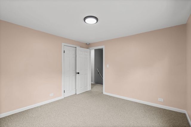 55 E MOUNT KIRK AVE, Eagleville, PA 19403