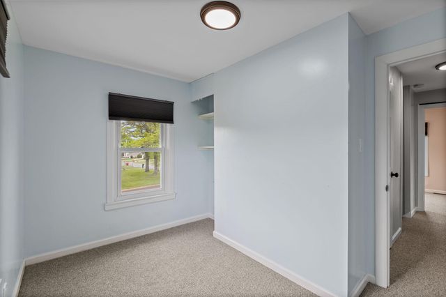55 E MOUNT KIRK AVE, Eagleville, PA 19403