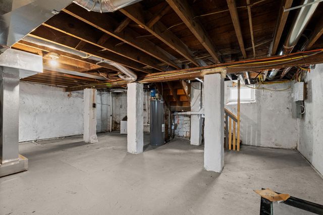 55 E MOUNT KIRK AVE, Eagleville, PA 19403