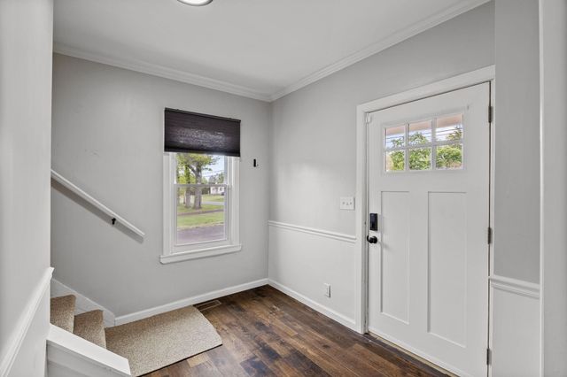 55 E MOUNT KIRK AVE, Eagleville, PA 19403
