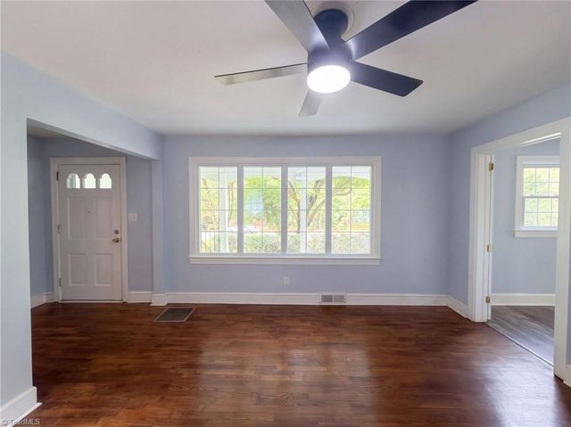 331 Burkewood Drive, Winston-salem, NC 27104