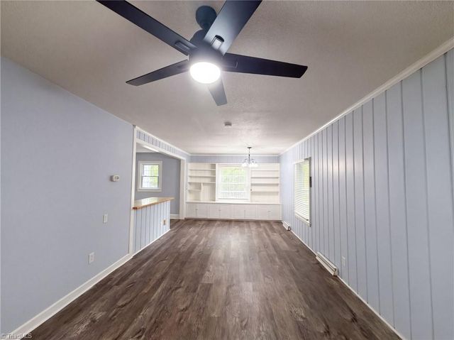 331 Burkewood Drive, Winston-salem, NC 27104