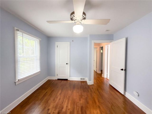 331 Burkewood Drive, Winston-salem, NC 27104