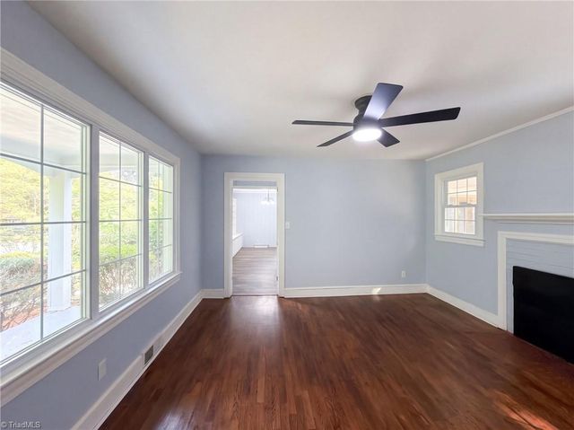 331 Burkewood Drive, Winston-salem, NC 27104
