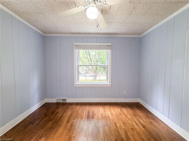 331 Burkewood Drive, Winston-salem, NC 27104