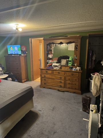 3020 W County Farm Rd, Springfield, TN 37172