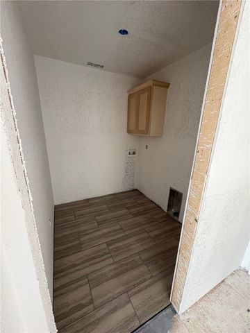 4 Dinton Circle, Bella Vista, AR 72714