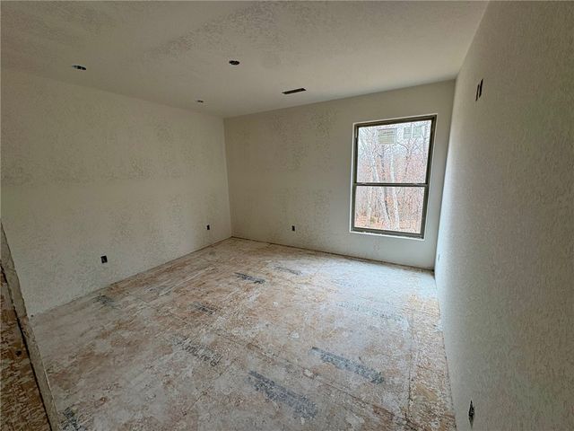 4 Dinton Circle, Bella Vista, AR 72714