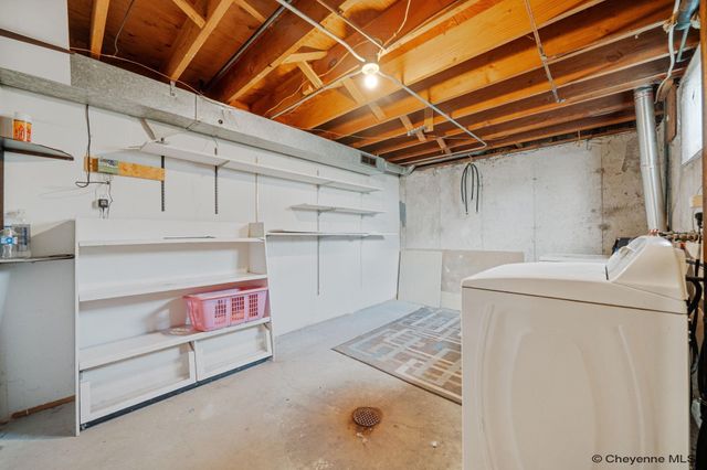 810 CAHILL DR, Cheyenne, WY 82001