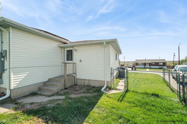 810 CAHILL DR, Cheyenne, WY 82001