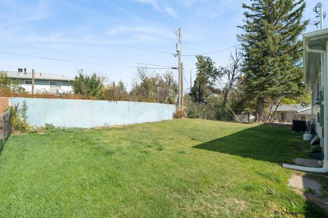810 CAHILL DR, Cheyenne, WY 82001