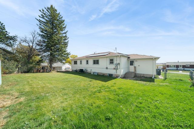 810 CAHILL DR, Cheyenne, WY 82001