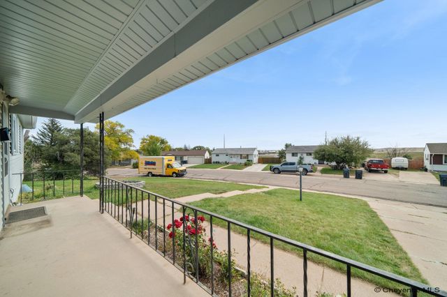 810 CAHILL DR, Cheyenne, WY 82001