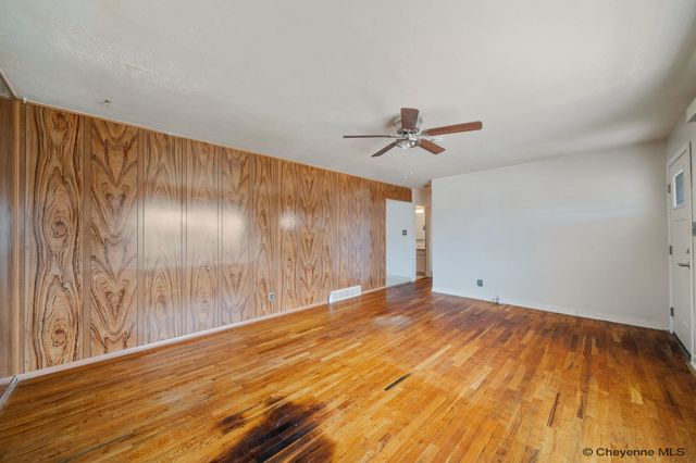 810 CAHILL DR, Cheyenne, WY 82001