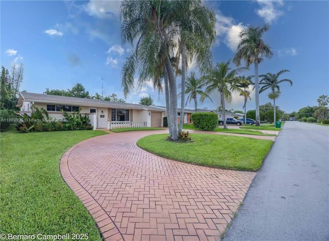 6612 Dahlia Dr, Miramar, FL 33023