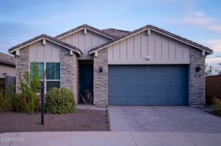 10227 W SALTER Drive, Peoria, AZ 85382