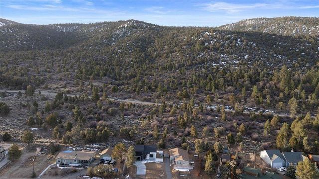 47145 Skyview Drive, Big Bear, CA 92314