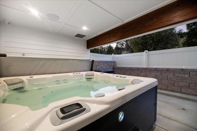 47145 Skyview Drive, Big Bear, CA 92314