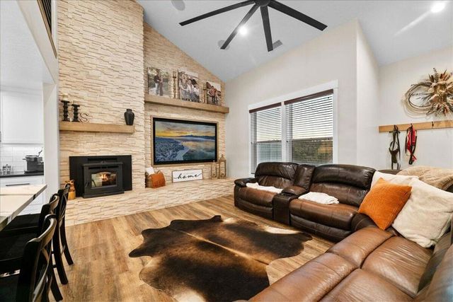 47145 Skyview Drive, Big Bear, CA 92314