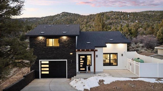 47145 Skyview Drive, Big Bear, CA 92314