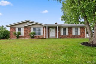 3417 Robyn Ann Drive, St Charles, MO 63303