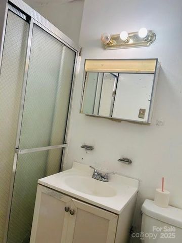 2431 Briargrove Drive, Charlotte, NC 28215